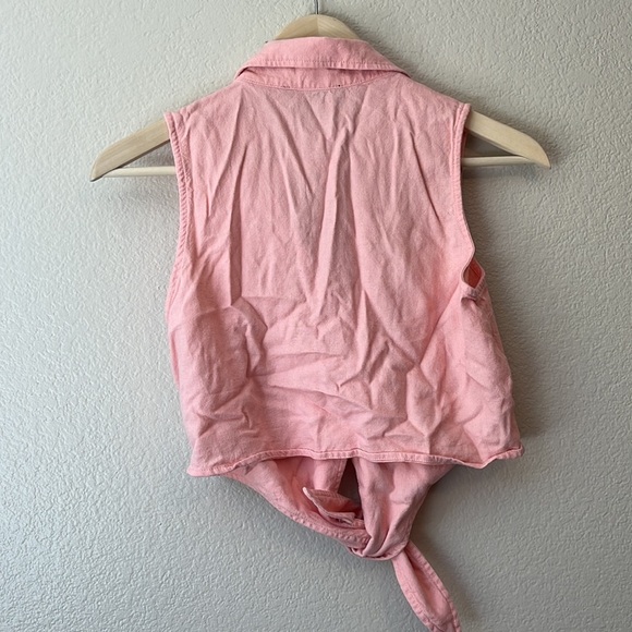 Forever 21 Cropped Bottom Up Blouse Pink size extra small - Picture 6 of 6